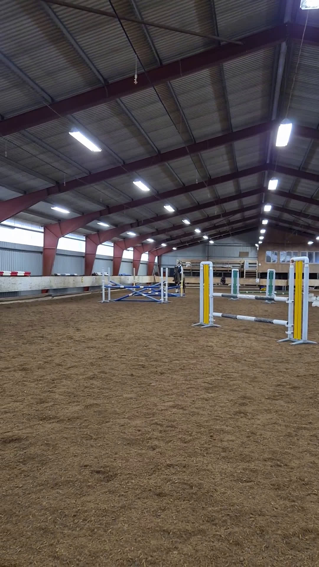 Hoppning hästar till salu: Fantastisk hobby/tävlingskompis efter Kannan  i Linköping - Video 2