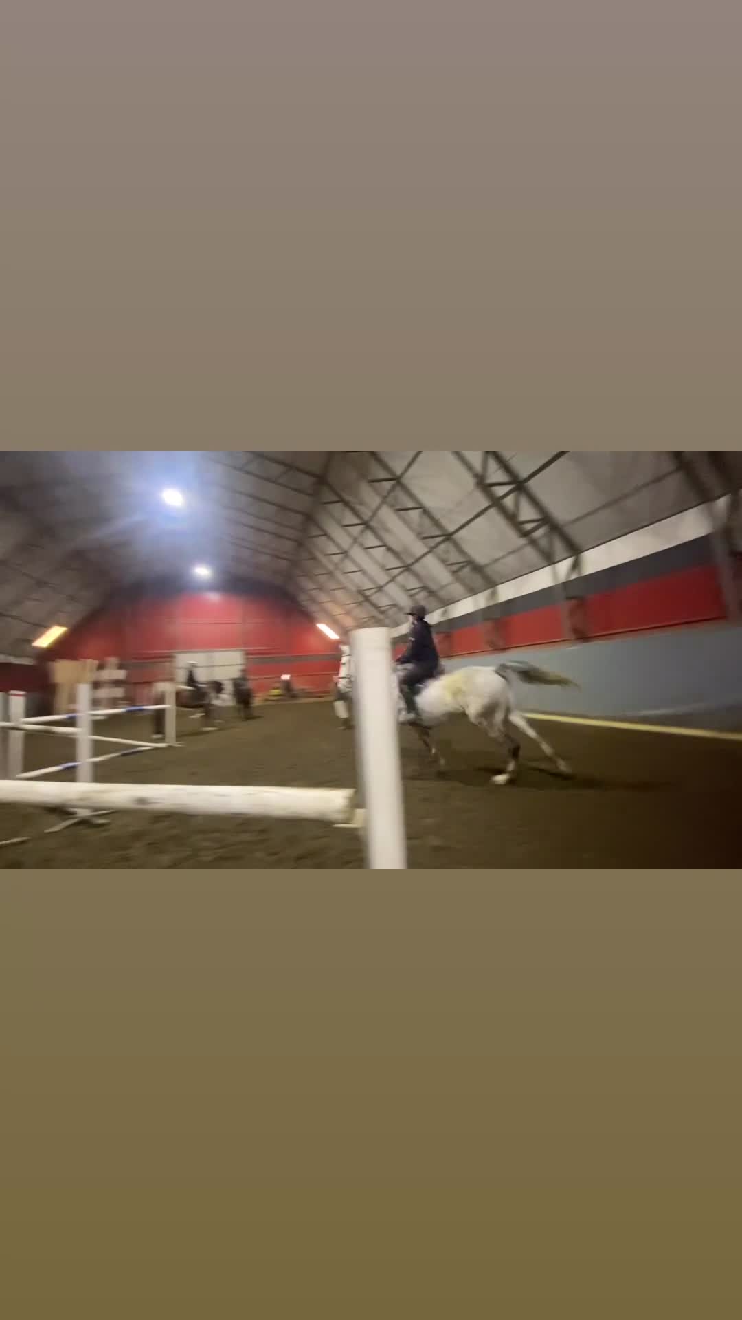 Fälttävlan hästar till salu: 8 y/o eventing horse for the future. - Video 1