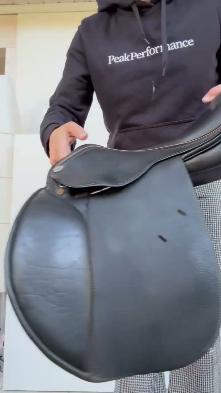 Sadlar hästutrustning till salu: Lippo pony 15” M - Video 1