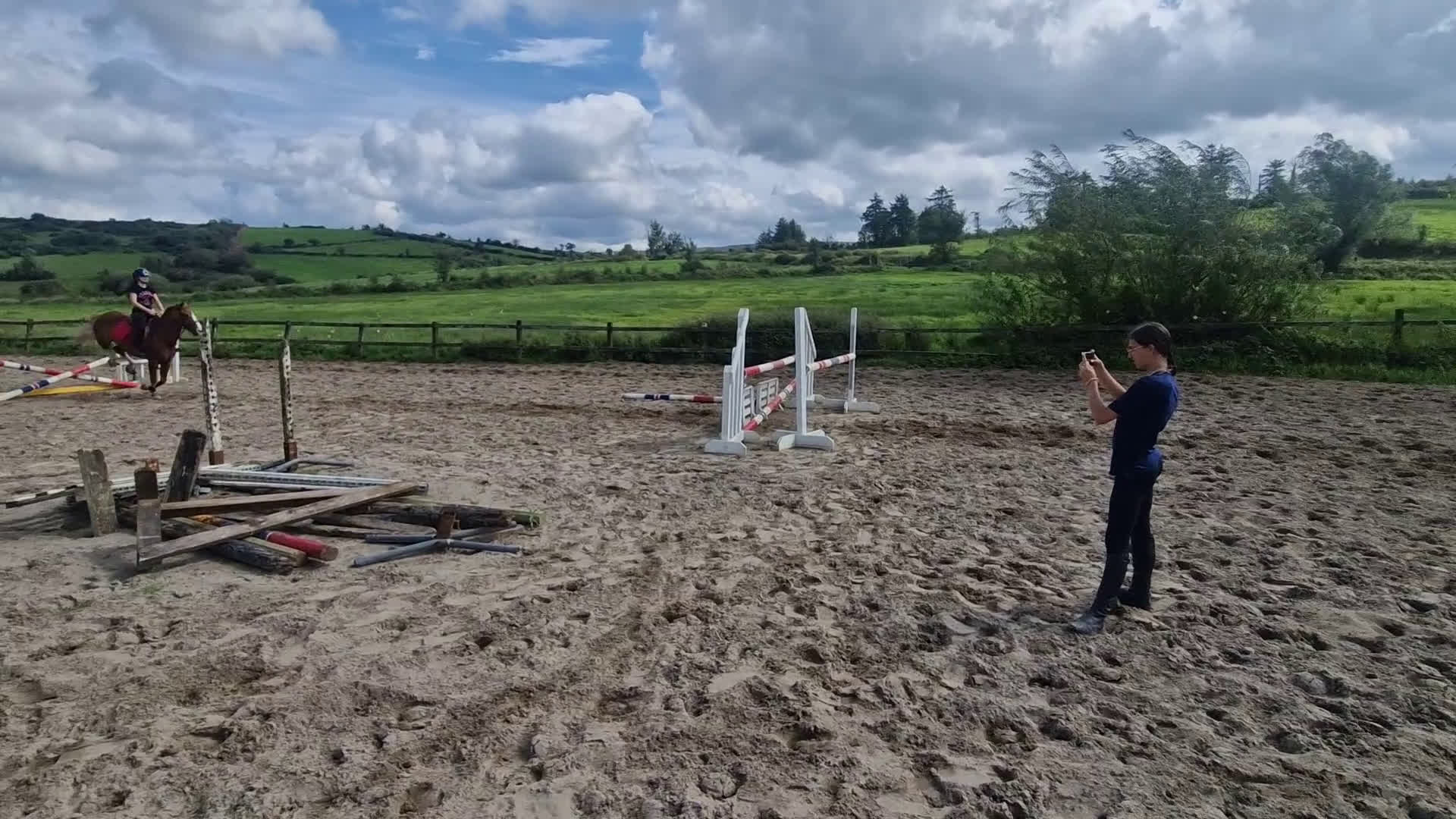 Dressyr hästar till salu: Super amazing pony i Göteborg - Video 2