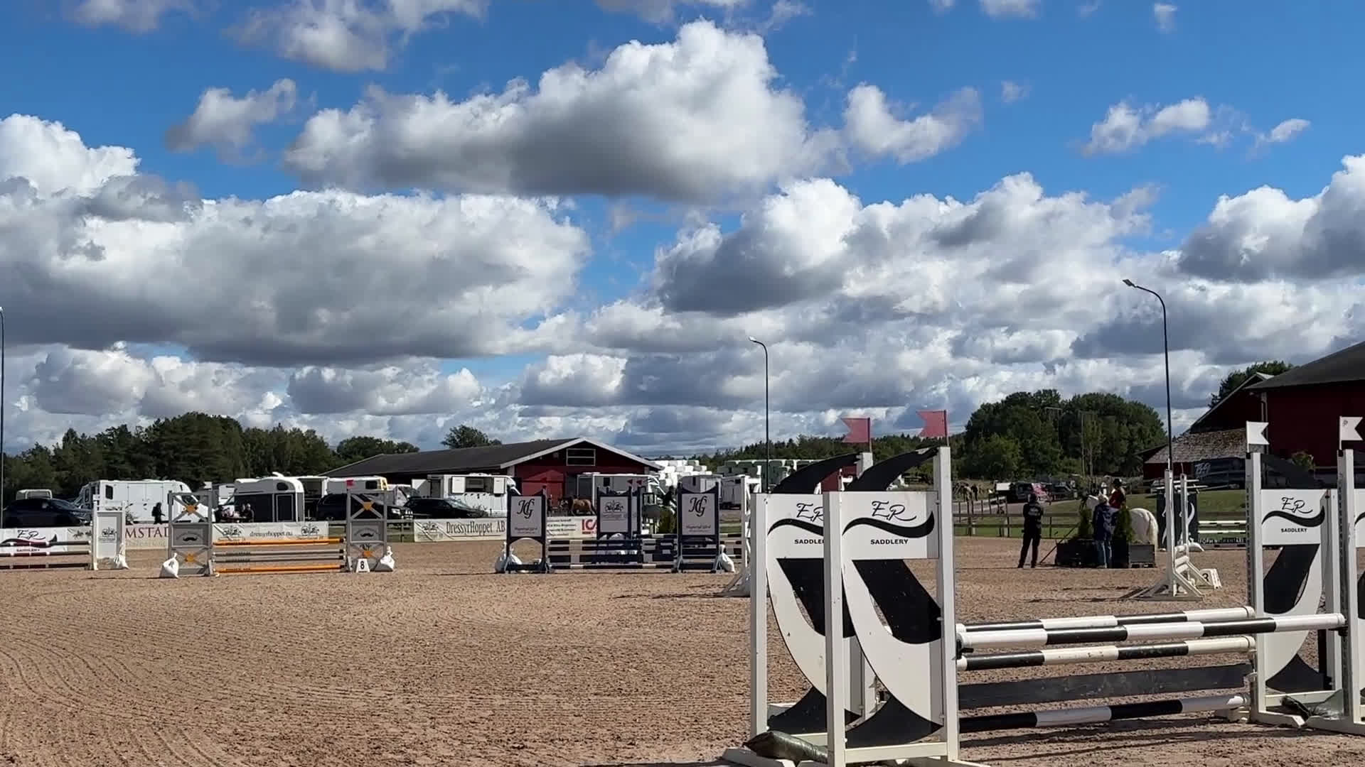 Hoppning hästar till salu: Drömponny med kapacitet  i Björkvik - Video 1