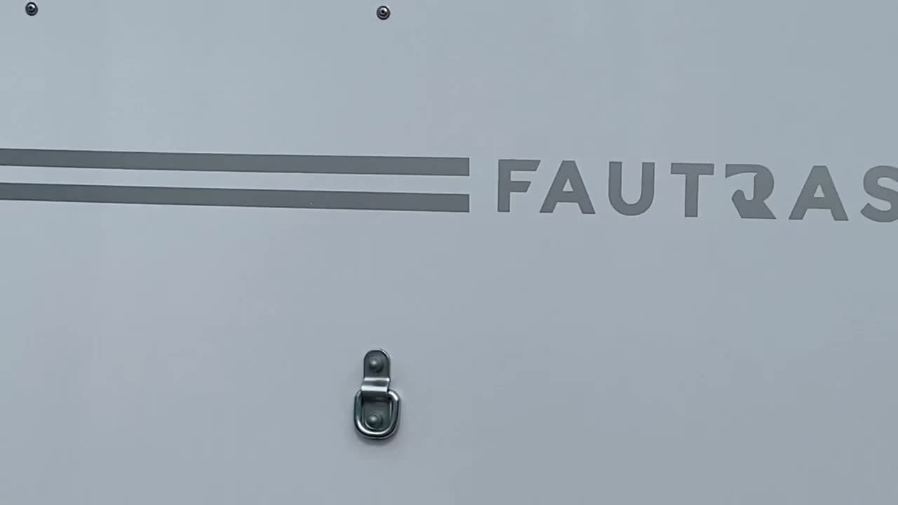 Hästtransporter  fordon & transport till salu: Fautras Promax- AidSystem och två sadelskåp - Video 5