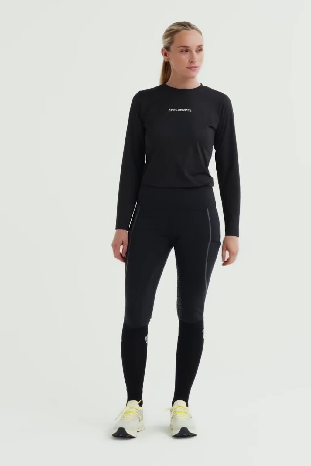 Ridbyxor ryttarutrustning till salu: HELT NYA svarta fodrade Maya Delorez i stl.M i Hallsberg - Video 1