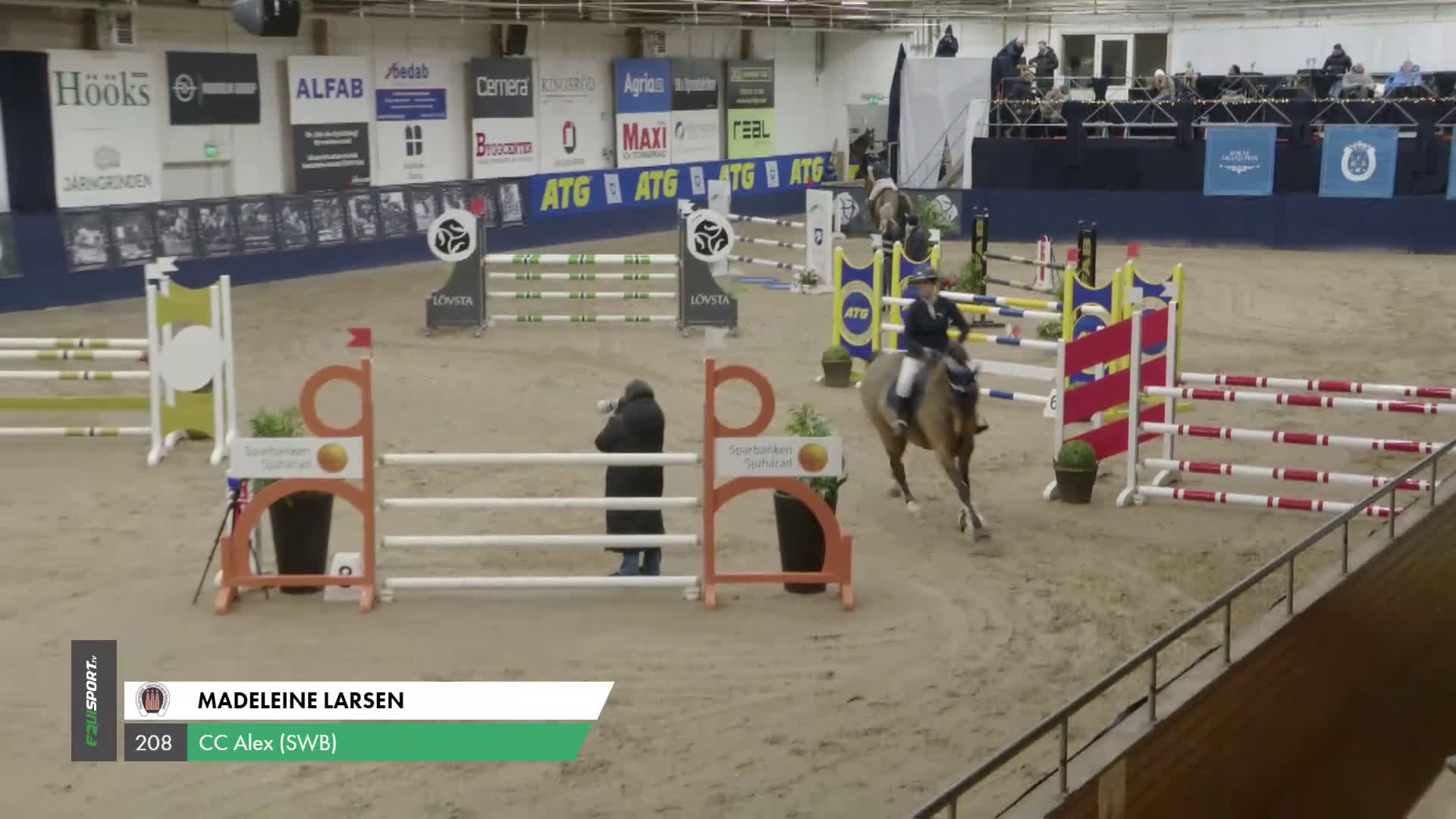 Hoppning hästar till salu: Hopphäst  i Falköping - Video 1