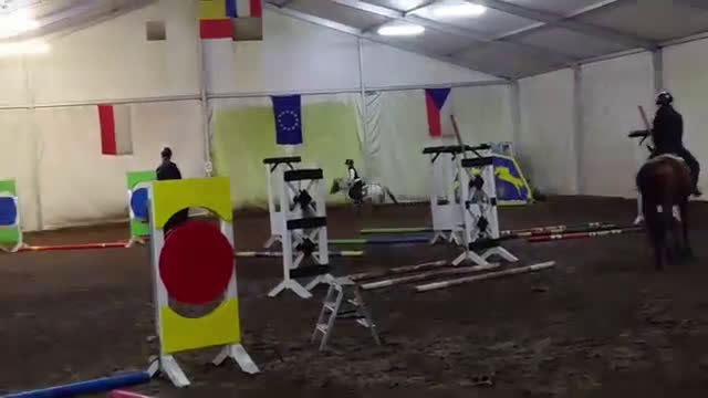 Hoppning hästar till salu: Jumping pony with special color i Ystad - Video 3