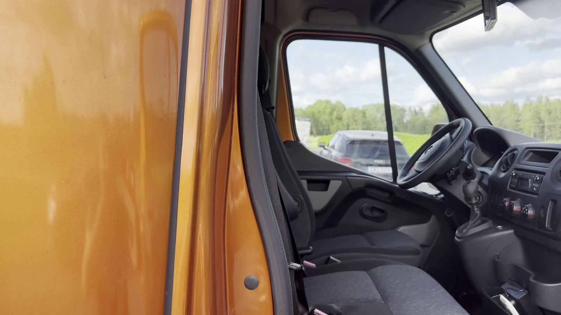 Hästlastbilar  fordon & transport till salu:  Om du vill synas i mängden  i Vallentuna - Video 3