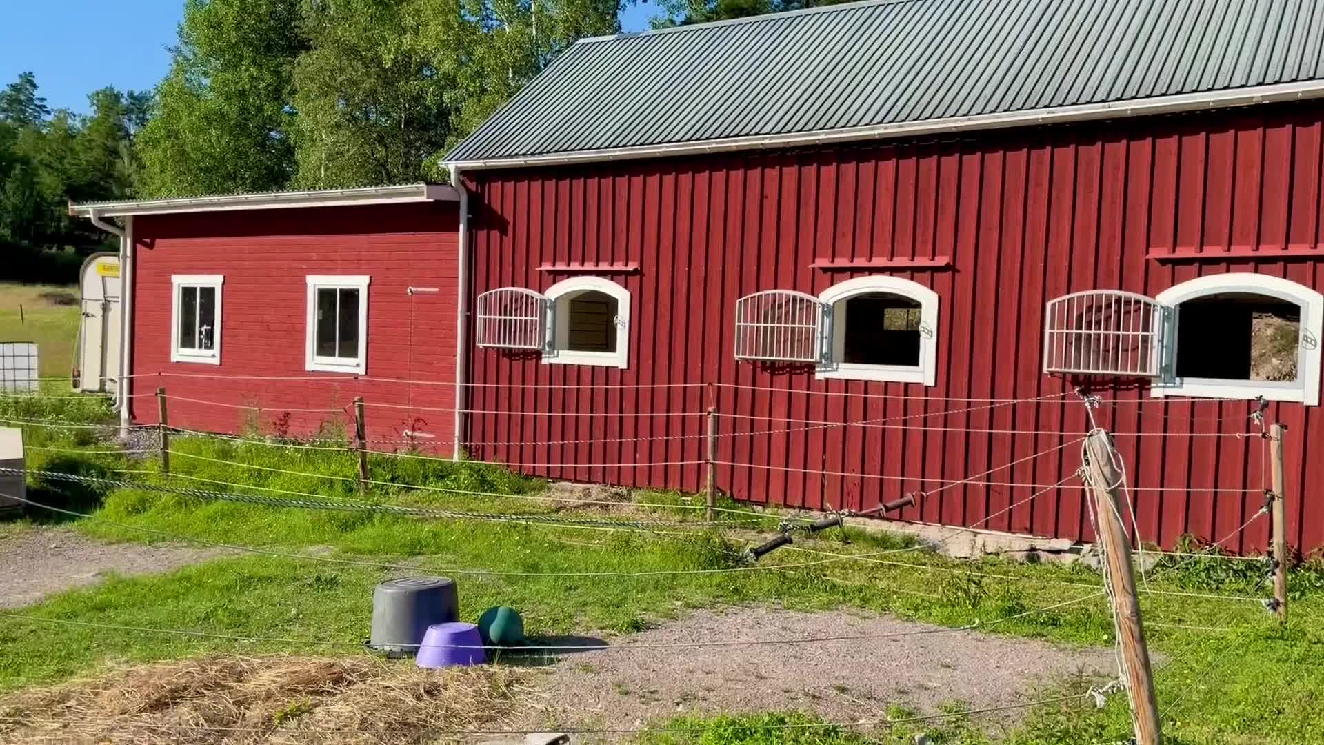  stallplats finnes: Ledig Stallplats  - Video 3