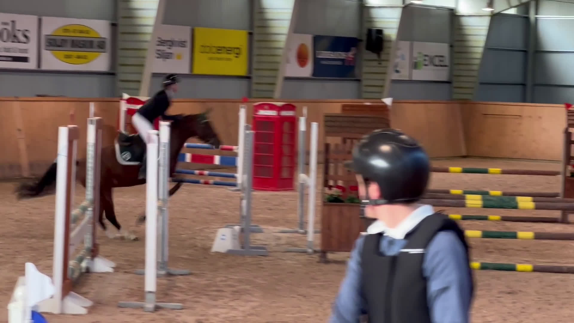 Hoppning hästar till salu: Lyxig pigg hopp ponny i Falun - Video 1