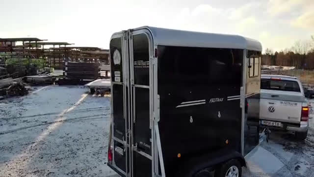 Hästtransporter  fordon & transport till salu: Superfin Fautras JMS ! i Skurup - Video 1